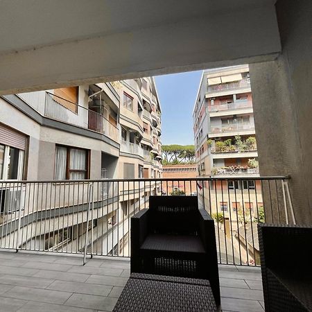 Domus Laterani By Jfm - Comfortable Apartment Big Terrace Colosseo Рим Екстериор снимка