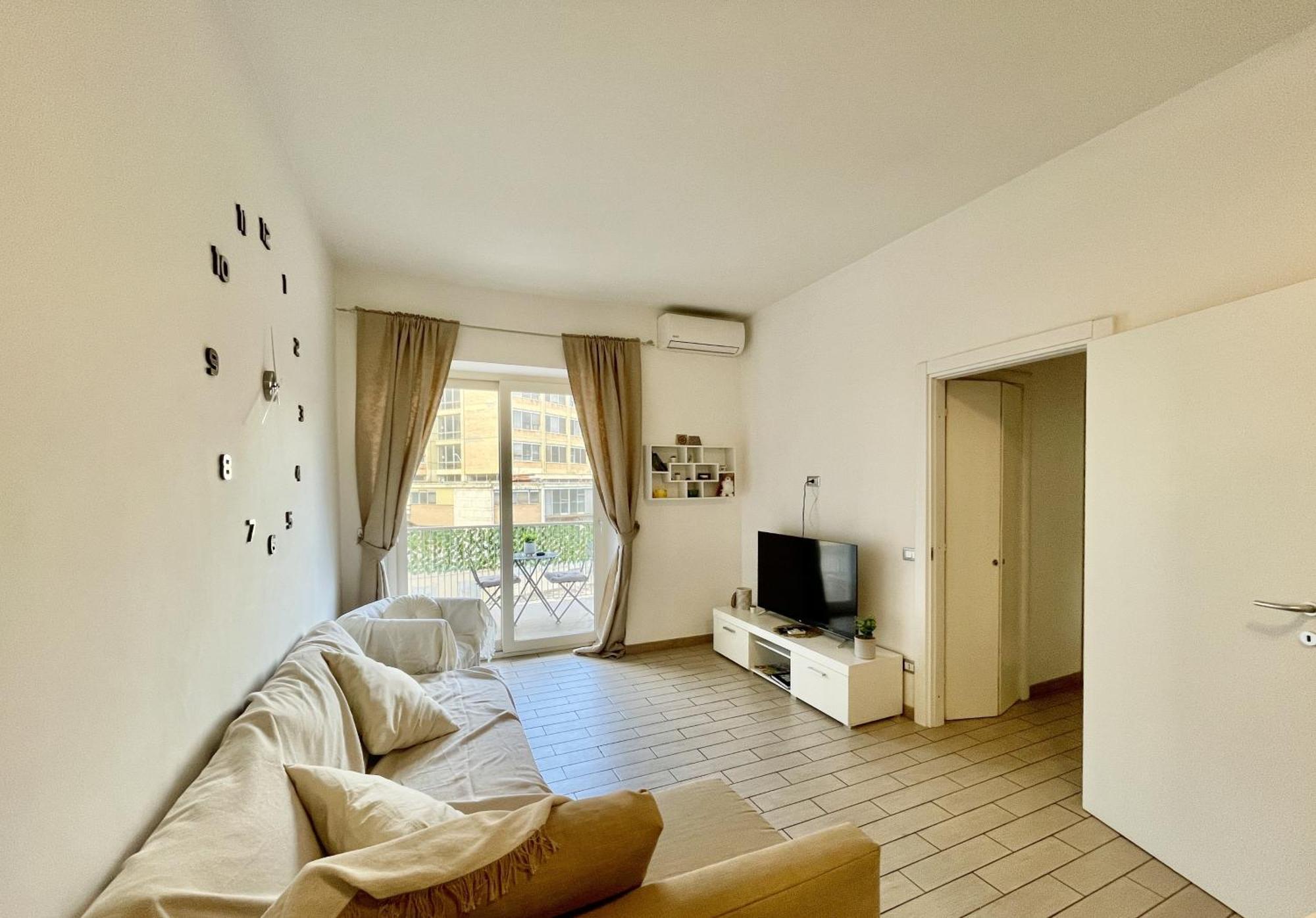 Domus Laterani By Jfm - Comfortable Apartment Big Terrace Colosseo Рим Екстериор снимка