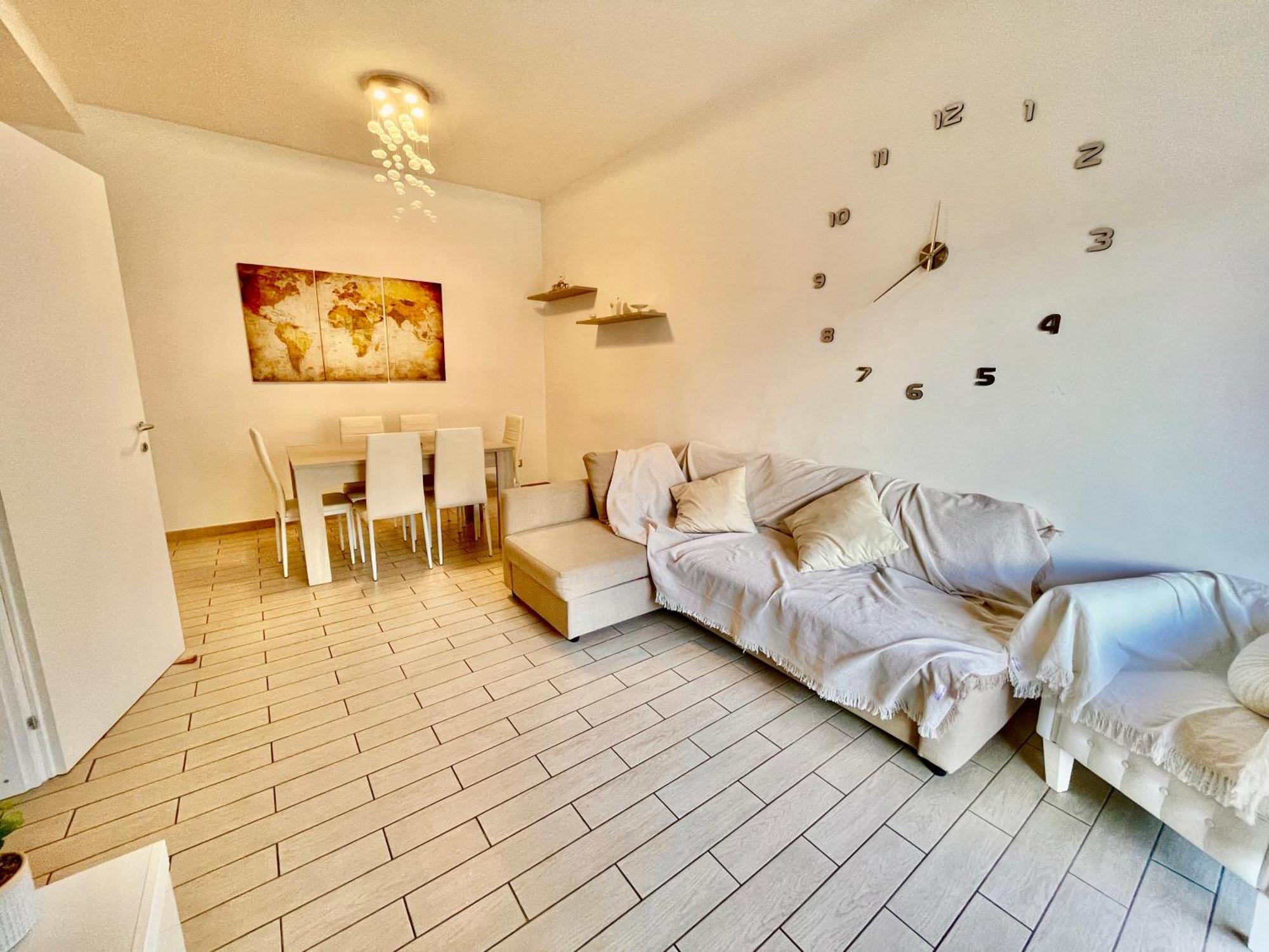Domus Laterani By Jfm - Comfortable Apartment Big Terrace Colosseo Рим Екстериор снимка