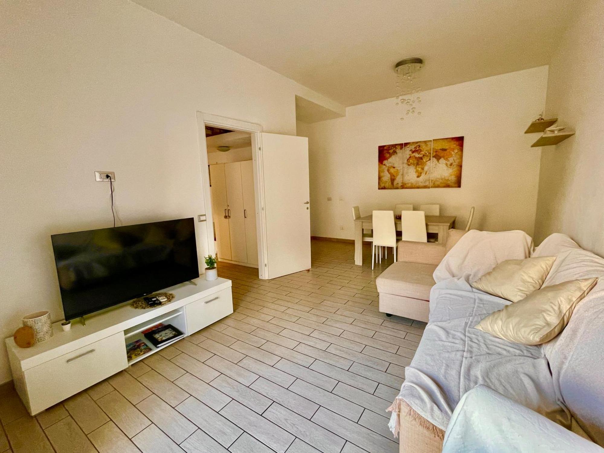 Domus Laterani By Jfm - Comfortable Apartment Big Terrace Colosseo Рим Екстериор снимка