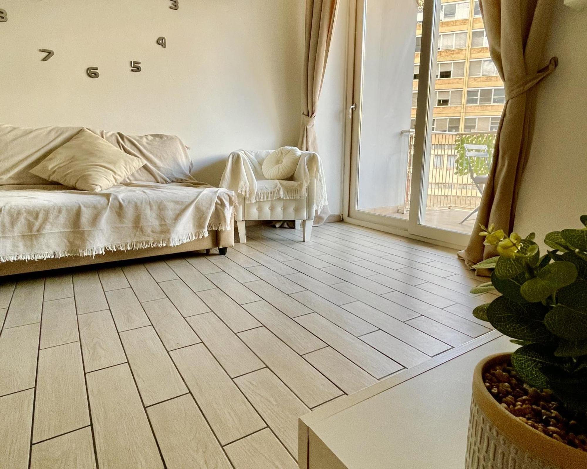 Domus Laterani By Jfm - Comfortable Apartment Big Terrace Colosseo Рим Екстериор снимка